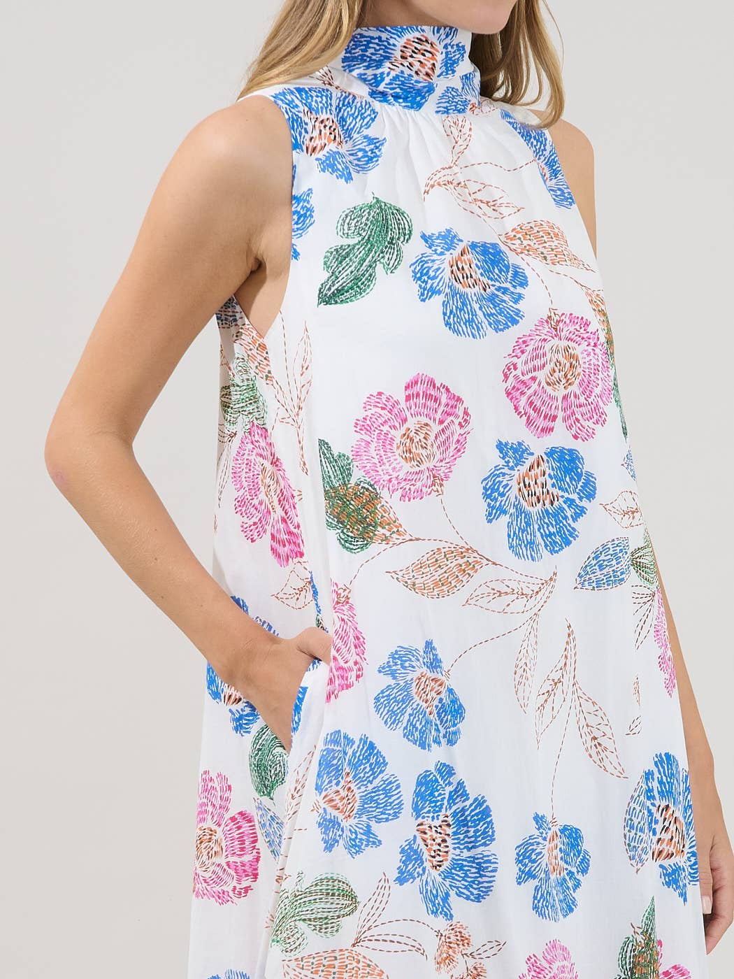 Akiya Wild Poppy Mockneck Maxi Dress