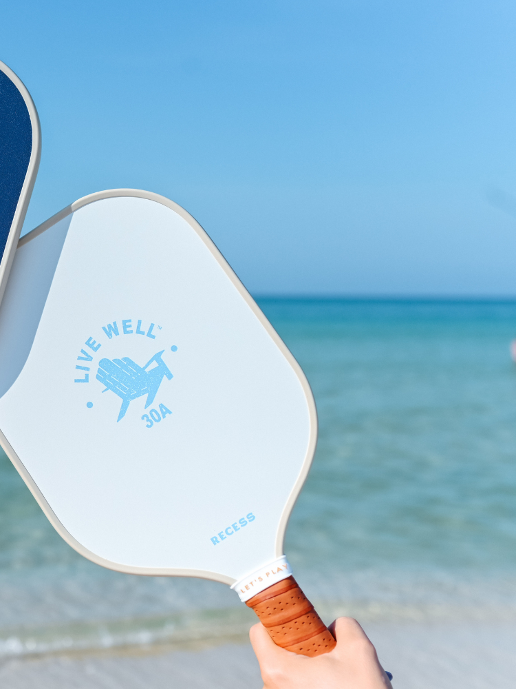 Live Well Circle Logo Pickleball Paddle